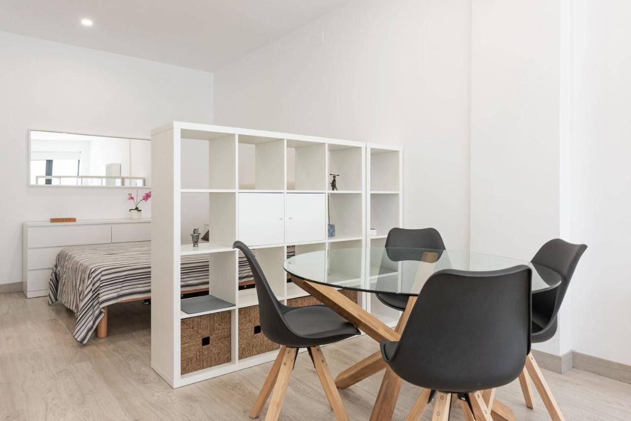 Appartement Charming Loft B à Málaga Extérieur photo